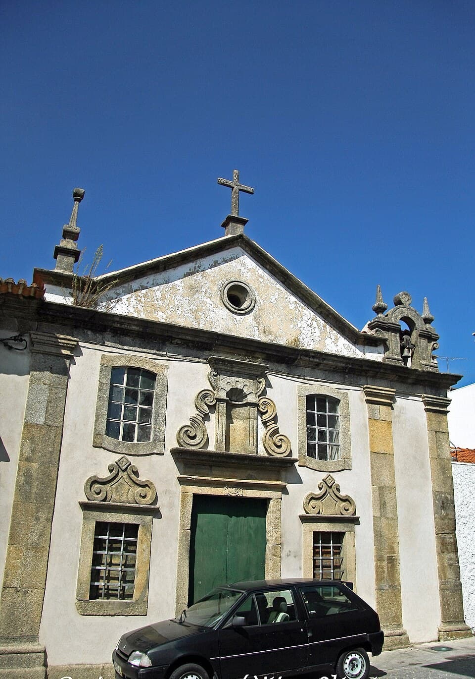 Fachada em pedra da Casa de Santo António, em Albergaria-a-Velha