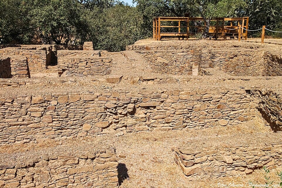 Estruturas arqueológicas das Mesas do Castelinho, no concelho de Almodôvar