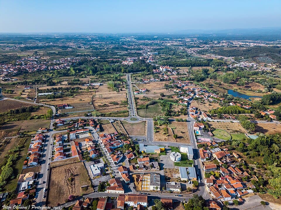 Vista aérea da Curia e da área verde da estância termal