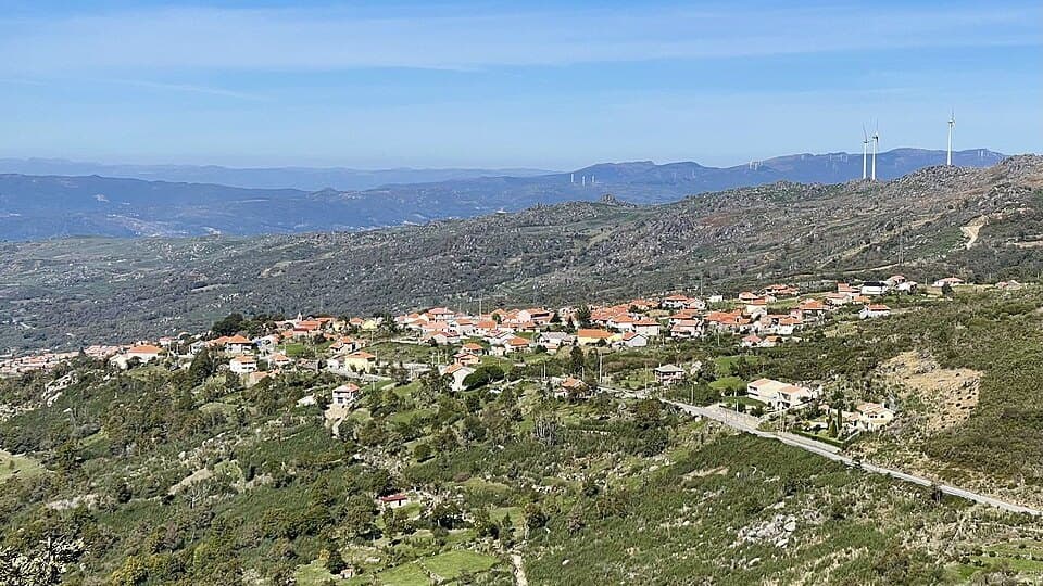 Aldeia de Alhões, no concelho de Cinfães
