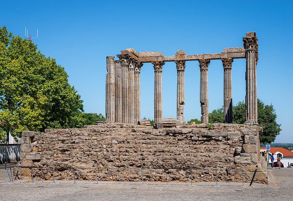 Templo Romano de Évora