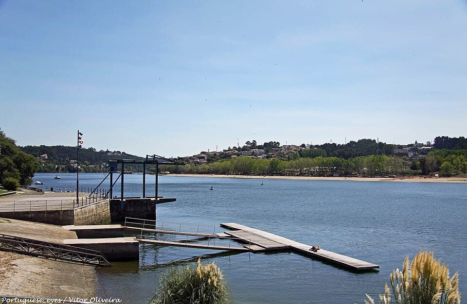 Margem do rio Douro e cais de Gramido, em Gondomar