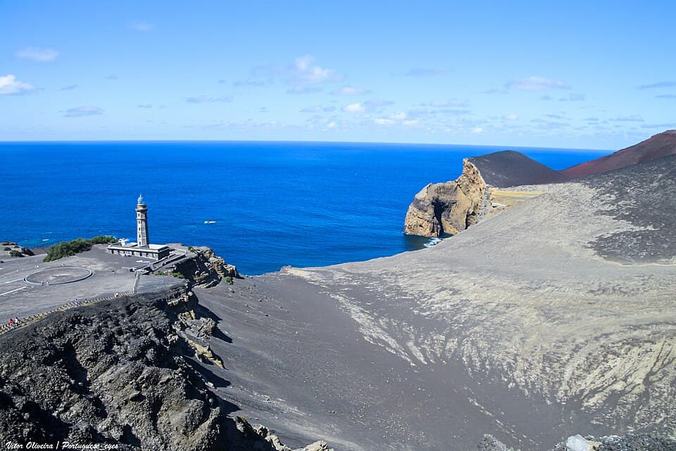 Vulcão dos Capelinhos na ilha do Faial