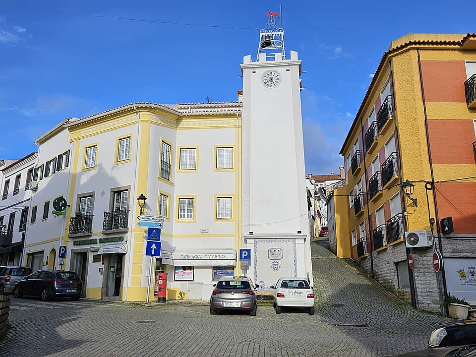 Torre do Relógio no centro de Mação