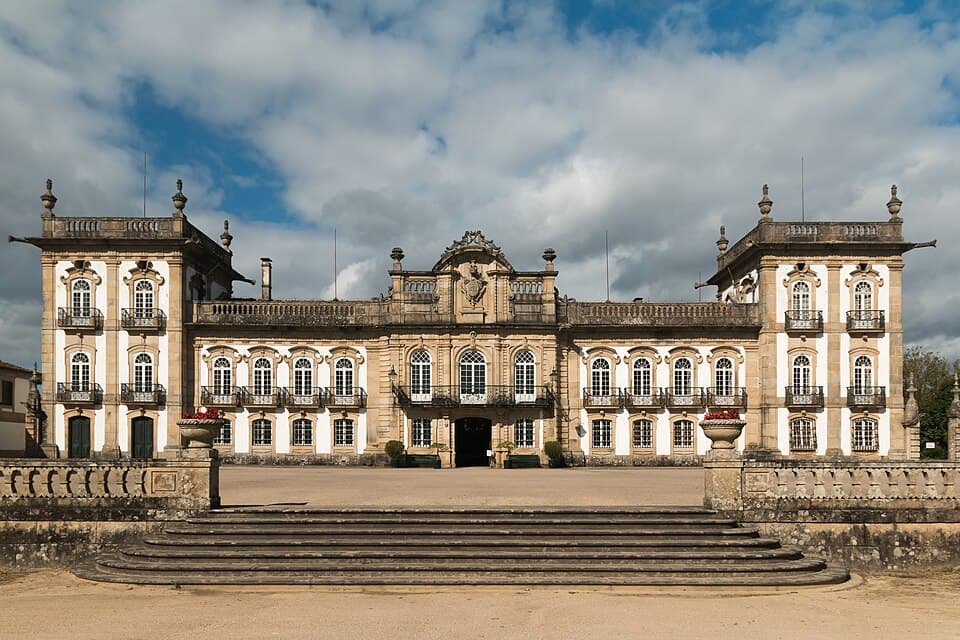 Fachada do Palácio da Brejoeira no concelho de Monção