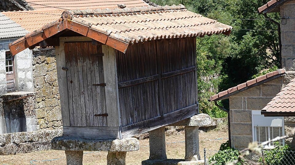 Espigueiro de Contim, no concelho de Montalegre