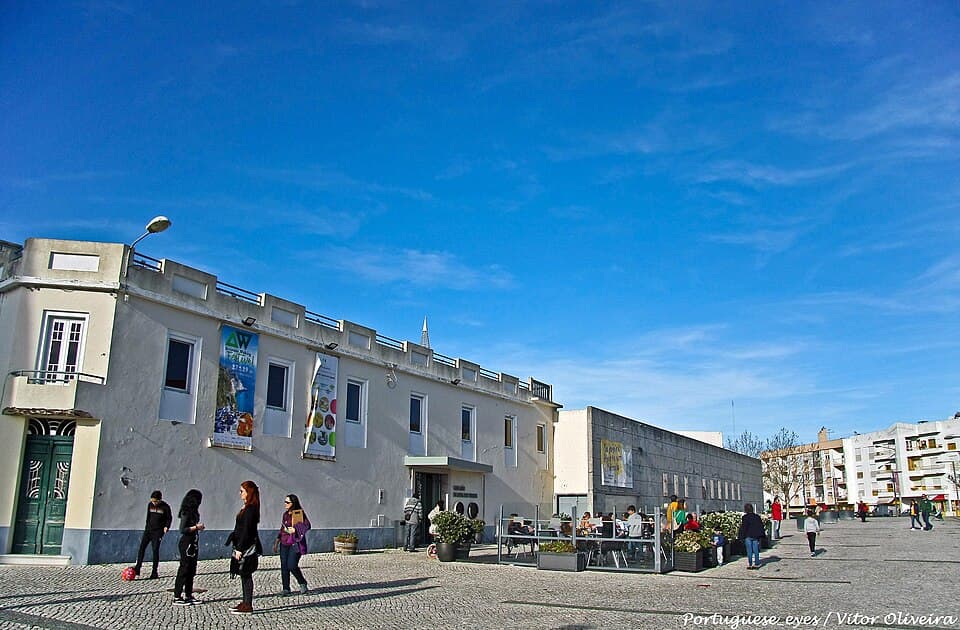 Casa Mãe da Rota dos Vinhos no centro de Palmela