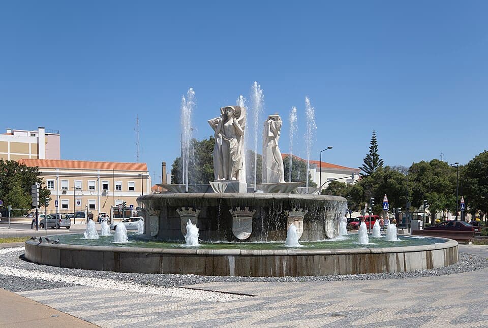 Fonte das Ninfas na Avenida Luísa Todi, em Setúbal