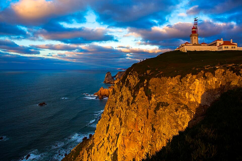 Paisagem costeira do Cabo da Roca, em Sintra