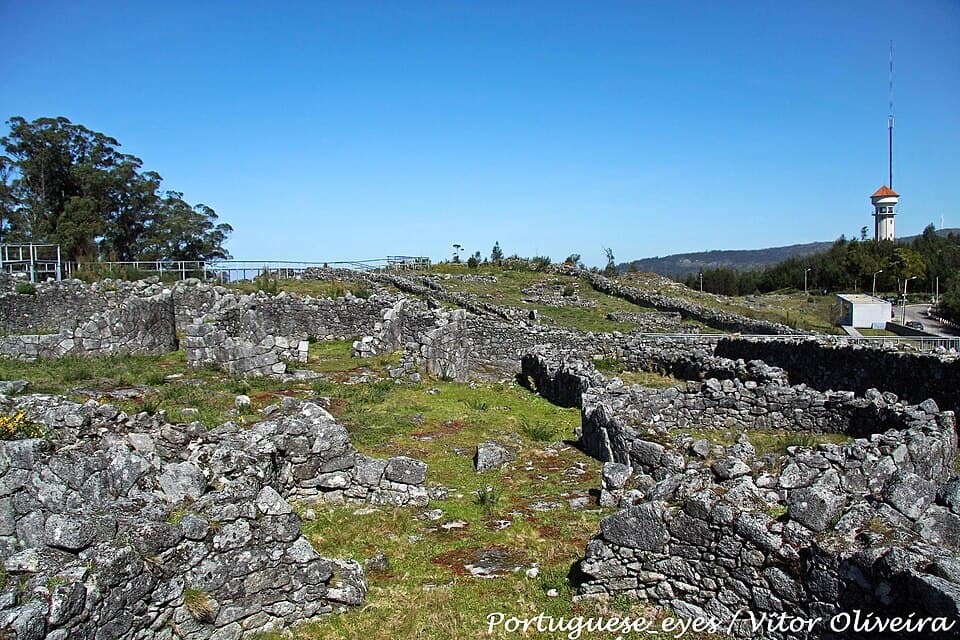 Ruínas arqueológicas da Citânia de Santa Luzia em Viana do Castelo